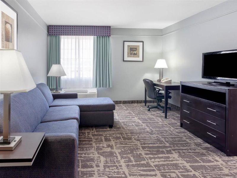 La Quinta By Wyndham Kerrville Exterior photo