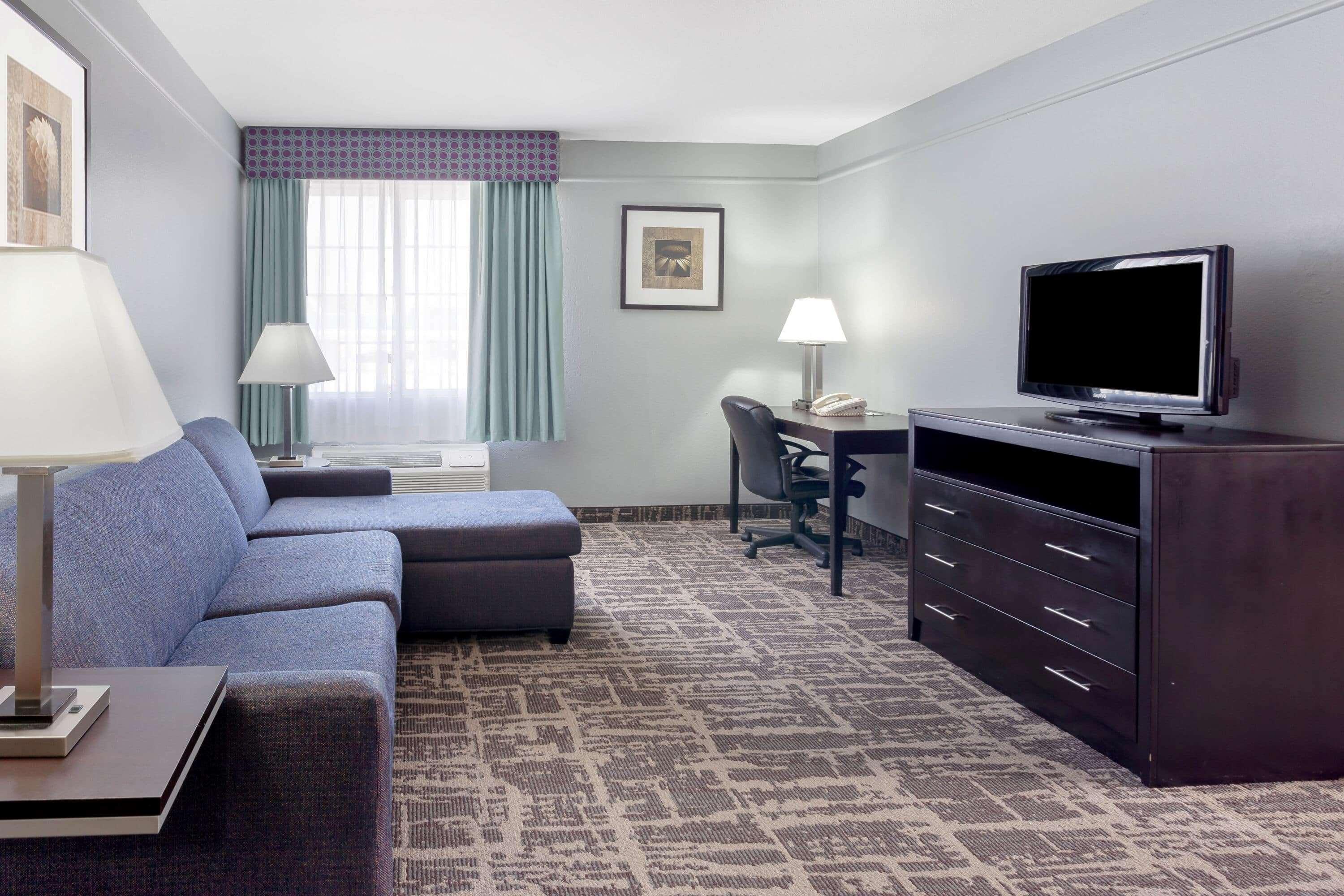 La Quinta By Wyndham Kerrville Exterior photo