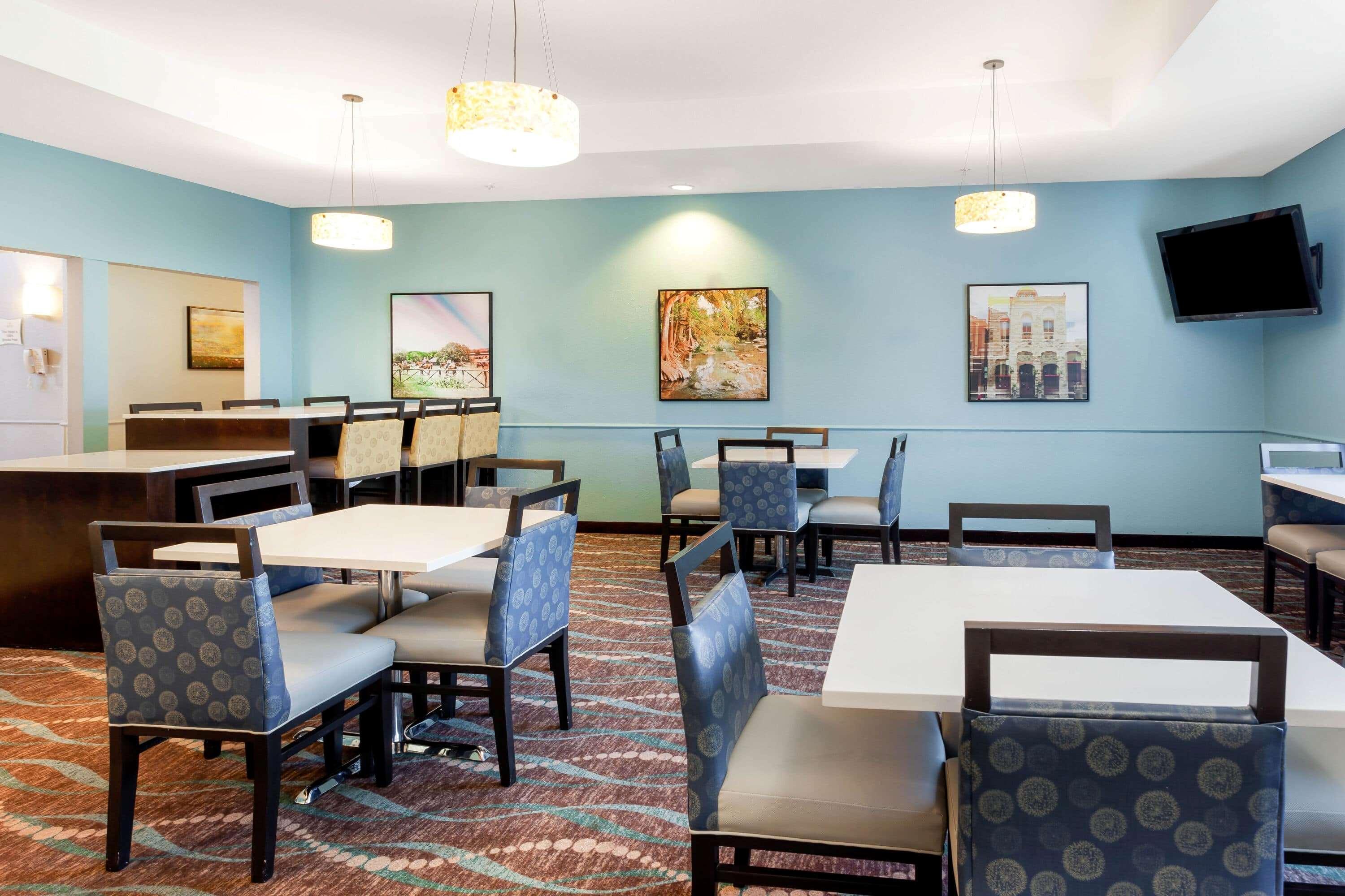 La Quinta By Wyndham Kerrville Exterior photo